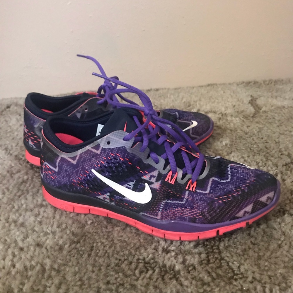 Women’s Nike Freestyle Tennis Shoes